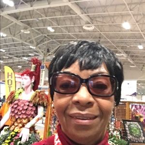 Meet your Posher, Doreen